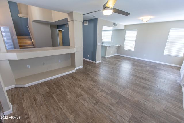 19432 N 50th Avenue, Glendale, AZ 85308