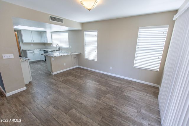 19432 N 50th Avenue, Glendale, AZ 85308