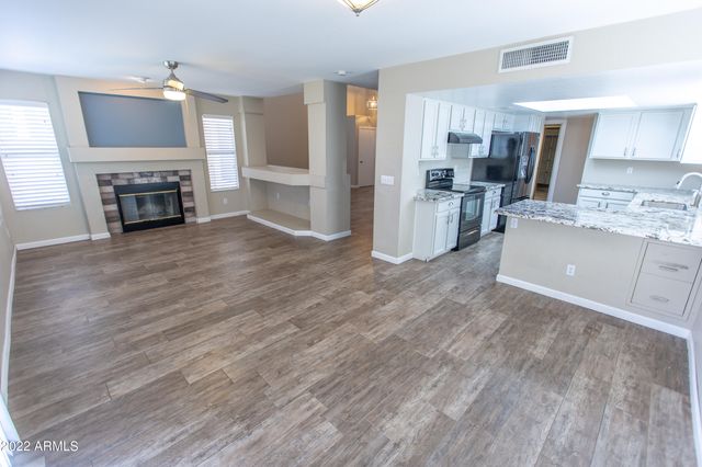 19432 N 50th Avenue, Glendale, AZ 85308