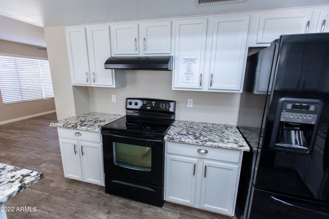 19432 N 50th Avenue, Glendale, AZ 85308