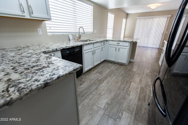 19432 N 50th Avenue, Glendale, AZ 85308