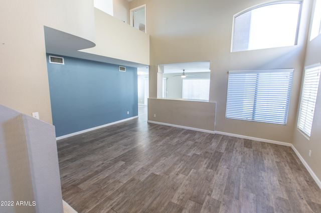 19432 N 50th Avenue, Glendale, AZ 85308