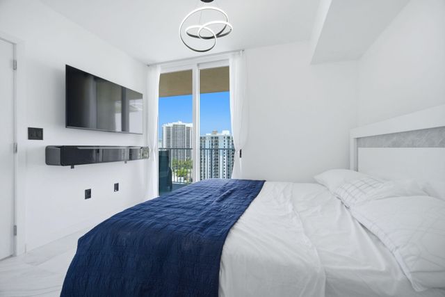 3020 NE 32nd Avenue 1407, Fort Lauderdale, FL 33308