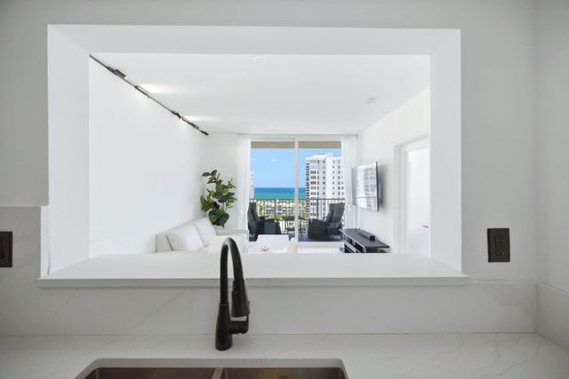 3020 NE 32nd Avenue 1407, Fort Lauderdale, FL 33308