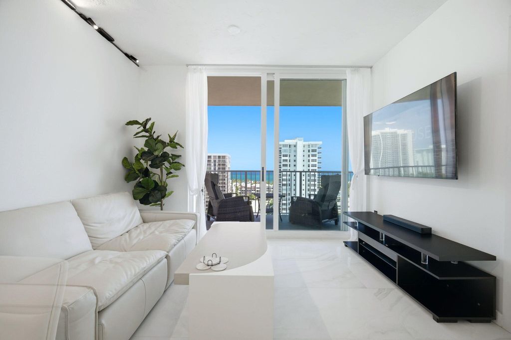 3020 NE 32nd Avenue 1407, Fort Lauderdale, FL 33308