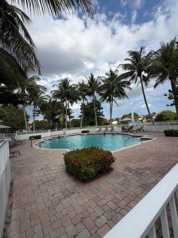 2589 SW 82nd Avenue 105, Miramar, FL 33025