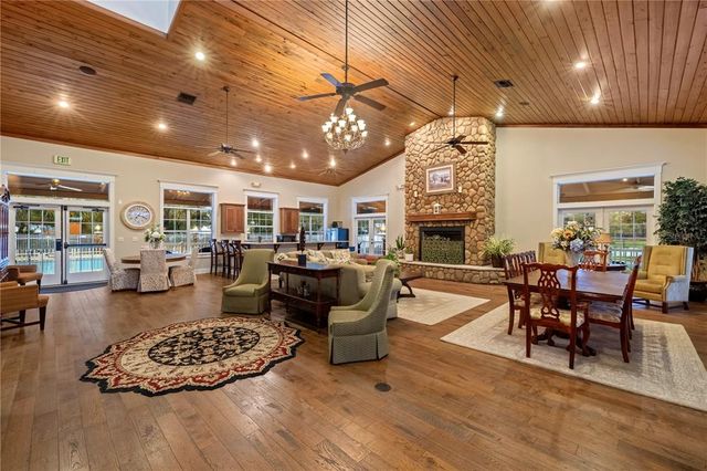 9250 EMILY DRIVE, Fanning Springs, FL 32693