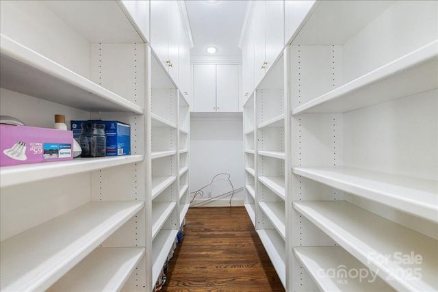 5922 Sharon Hills Road, Charlotte, NC 28210