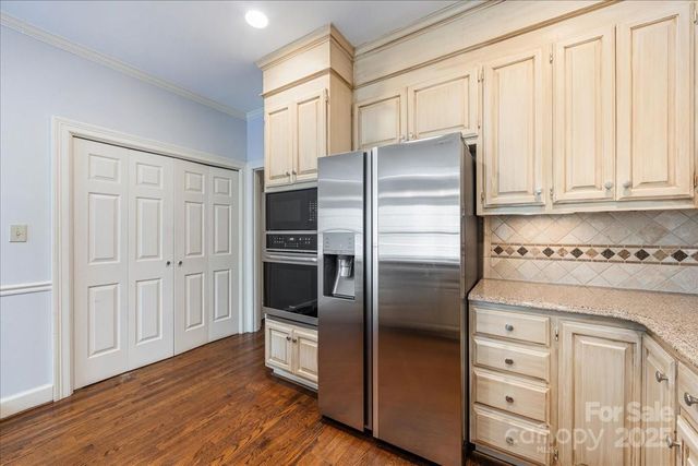 5922 Sharon Hills Road, Charlotte, NC 28210