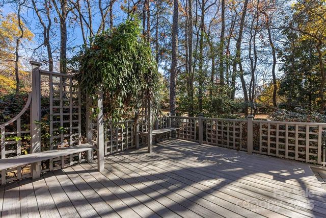 5922 Sharon Hills Road, Charlotte, NC 28210