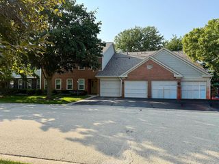 1602 Hadley Court D2, Wheeling, IL 60090
