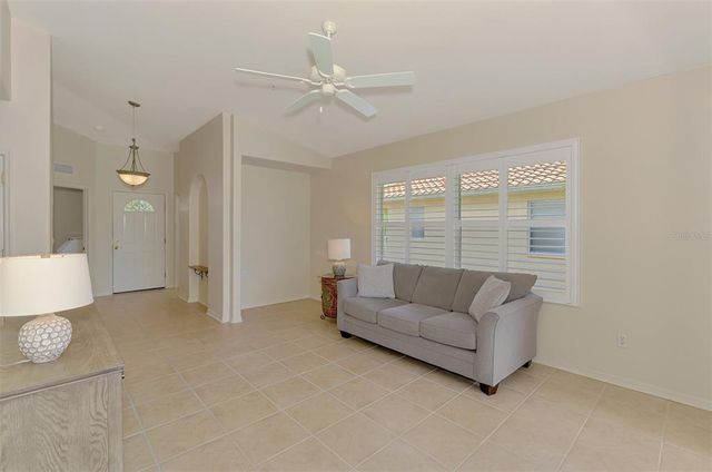 4244 VICENZA DRIVE C34, Venice, FL 34293