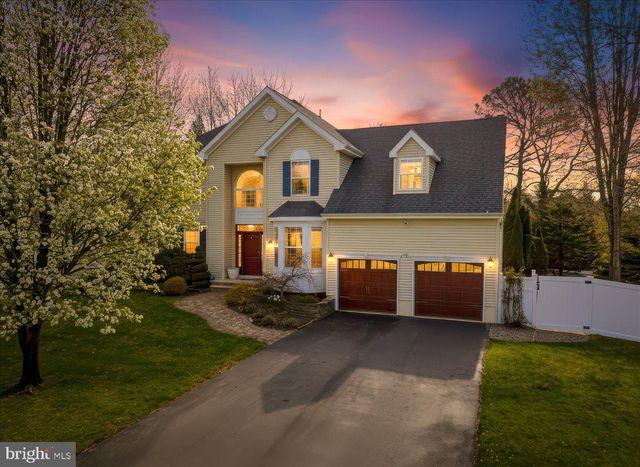 13 LONGWORTH COURT, West Creek, NJ 08092