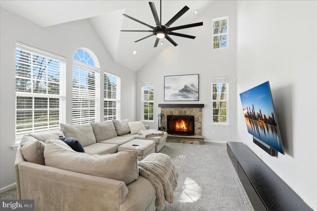 13 LONGWORTH COURT, West Creek, NJ 08092