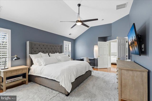 13 LONGWORTH COURT, West Creek, NJ 08092