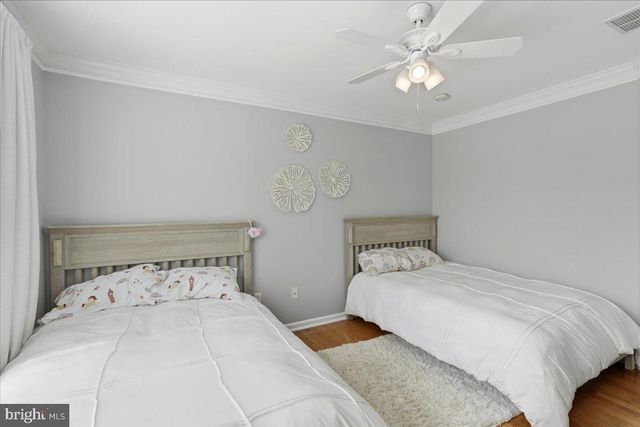 13 LONGWORTH COURT, West Creek, NJ 08092