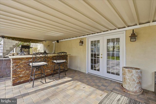 13 LONGWORTH COURT, West Creek, NJ 08092