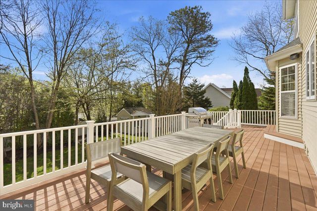 13 LONGWORTH COURT, West Creek, NJ 08092