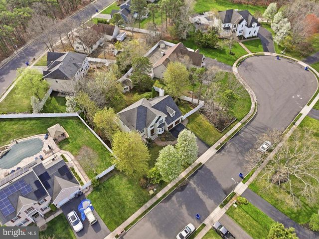 13 LONGWORTH COURT, West Creek, NJ 08092