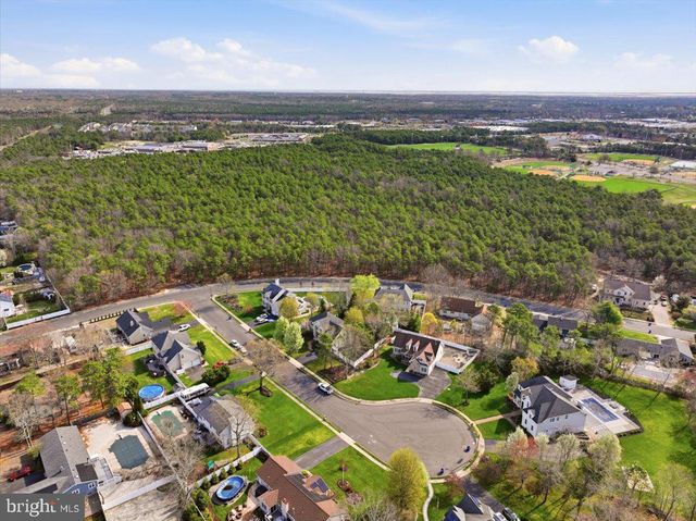 13 LONGWORTH COURT, West Creek, NJ 08092