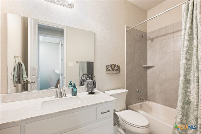 4221 Mercer Road, Georgetown, TX 78628