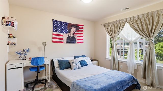 3709 NE 24th Street, Renton, WA 98056