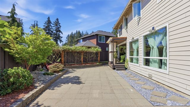 3709 NE 24th Street, Renton, WA 98056
