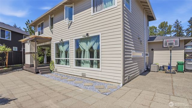 3709 NE 24th Street, Renton, WA 98056