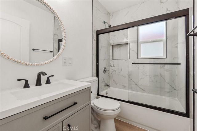 8921 Wadsworth, Los Angeles, CA 90002