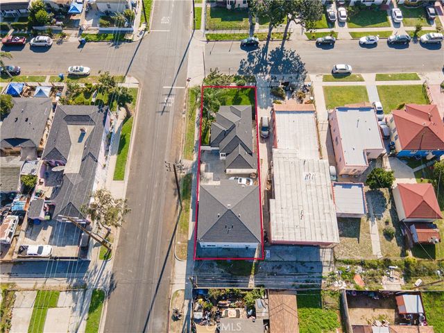8921 Wadsworth, Los Angeles, CA 90002