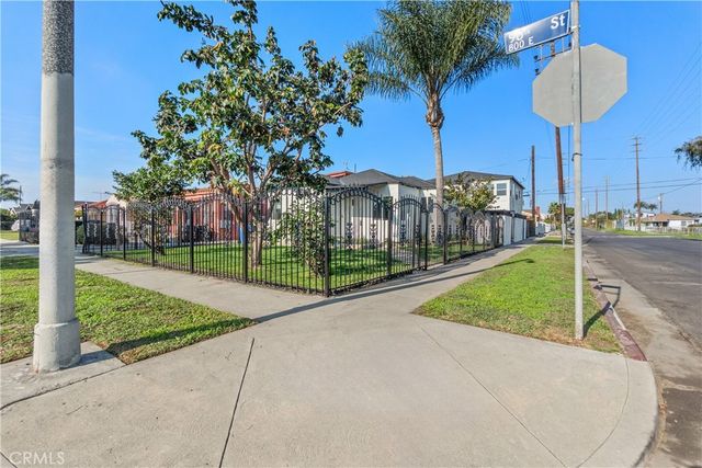 8921 Wadsworth, Los Angeles, CA 90002
