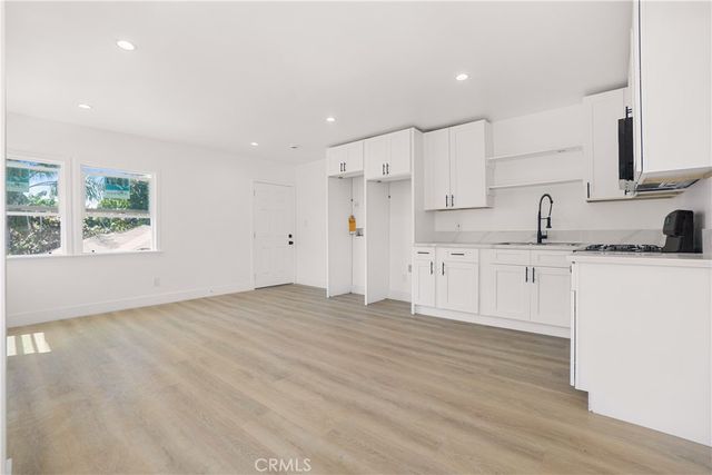 8921 Wadsworth, Los Angeles, CA 90002