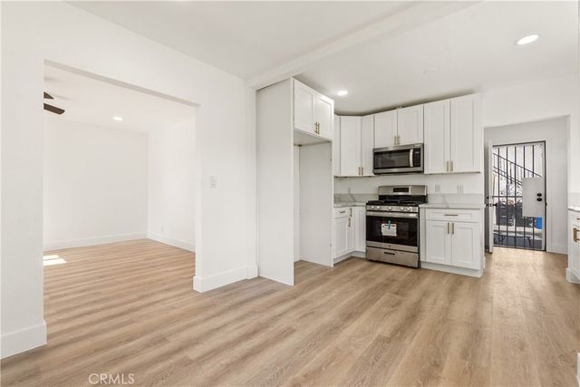 8921 Wadsworth, Los Angeles, CA 90002