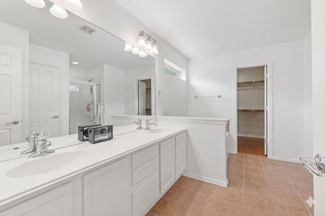 1121 Sweet Gum Dr, Kyle, TX 78640