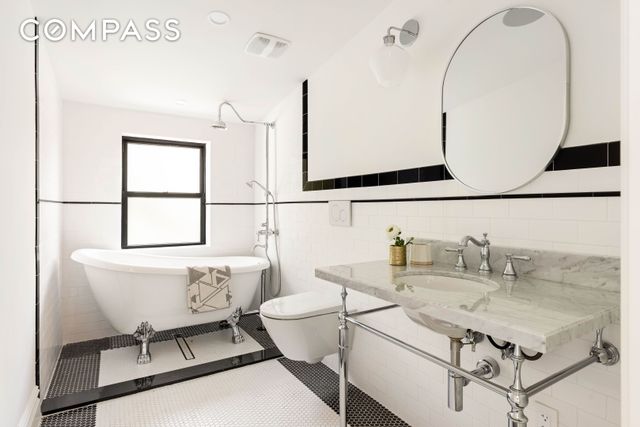 287 Midwood Street, New York City, NY 11225