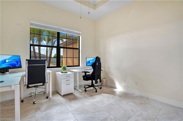 1627 SW 14th ST, Cape Coral, FL 33991