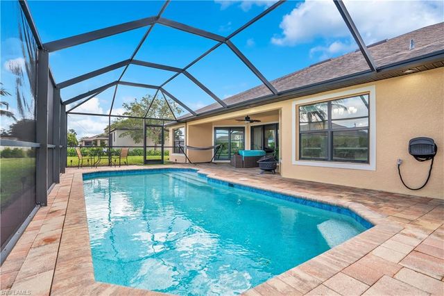 1627 SW 14th ST, Cape Coral, FL 33991