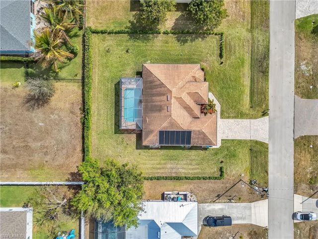 1627 SW 14th ST, Cape Coral, FL 33991