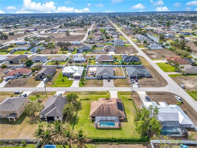 1627 SW 14th ST, Cape Coral, FL 33991