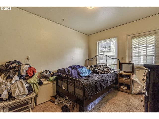 1701 ASH St, Forest Grove, OR 97116