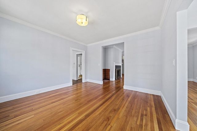 54 Crosby Rd 2, Newton, MA 02467