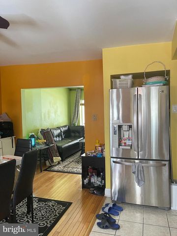 2702 S DARIEN ST, Philadelphia, PA 19148