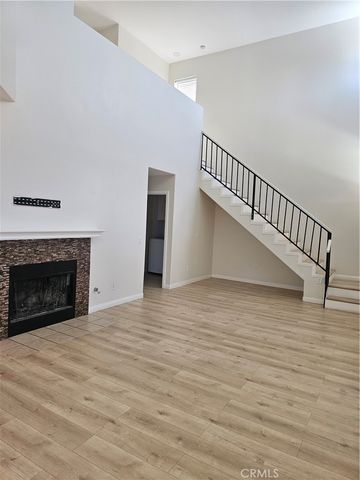 4206 Vahan Court, Lancaster, CA 93536
