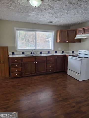 120 S Pine Street, Toccoa, GA 30577