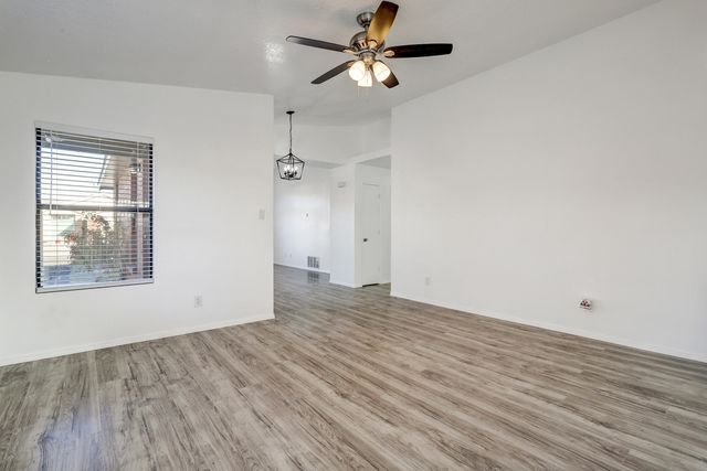 7728 Santa Rosalia Street NW, Albuquerque, NM 87120