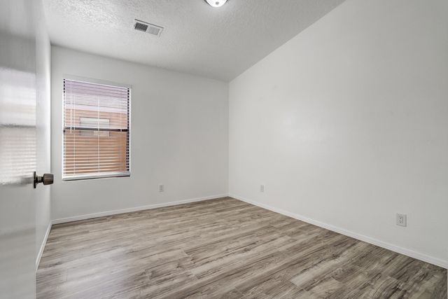 7728 Santa Rosalia Street NW, Albuquerque, NM 87120