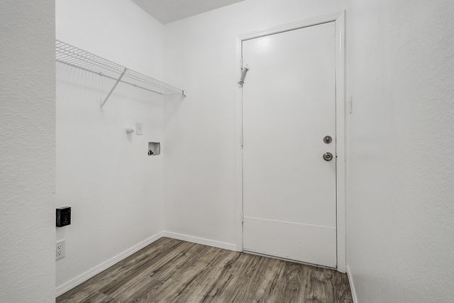 7728 Santa Rosalia Street NW, Albuquerque, NM 87120