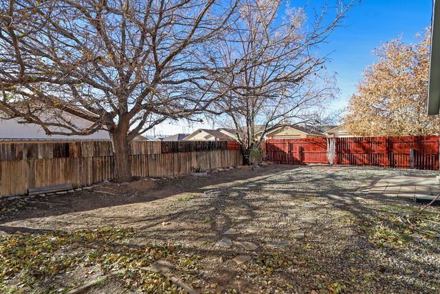 7728 Santa Rosalia Street NW, Albuquerque, NM 87120