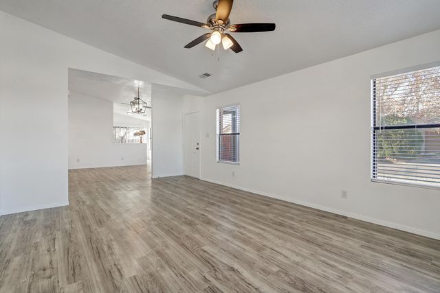 7728 Santa Rosalia Street NW, Albuquerque, NM 87120
