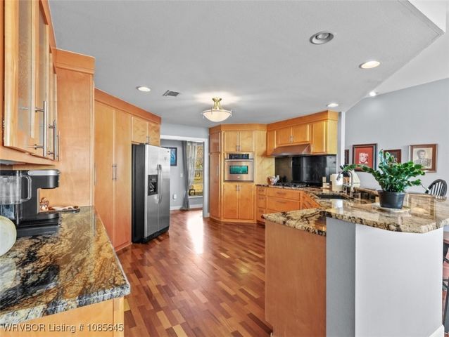 24727 Wolf Mountain Road, Wister, OK 74966